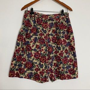 Vintage Floral Pleated Wide Shorts 14